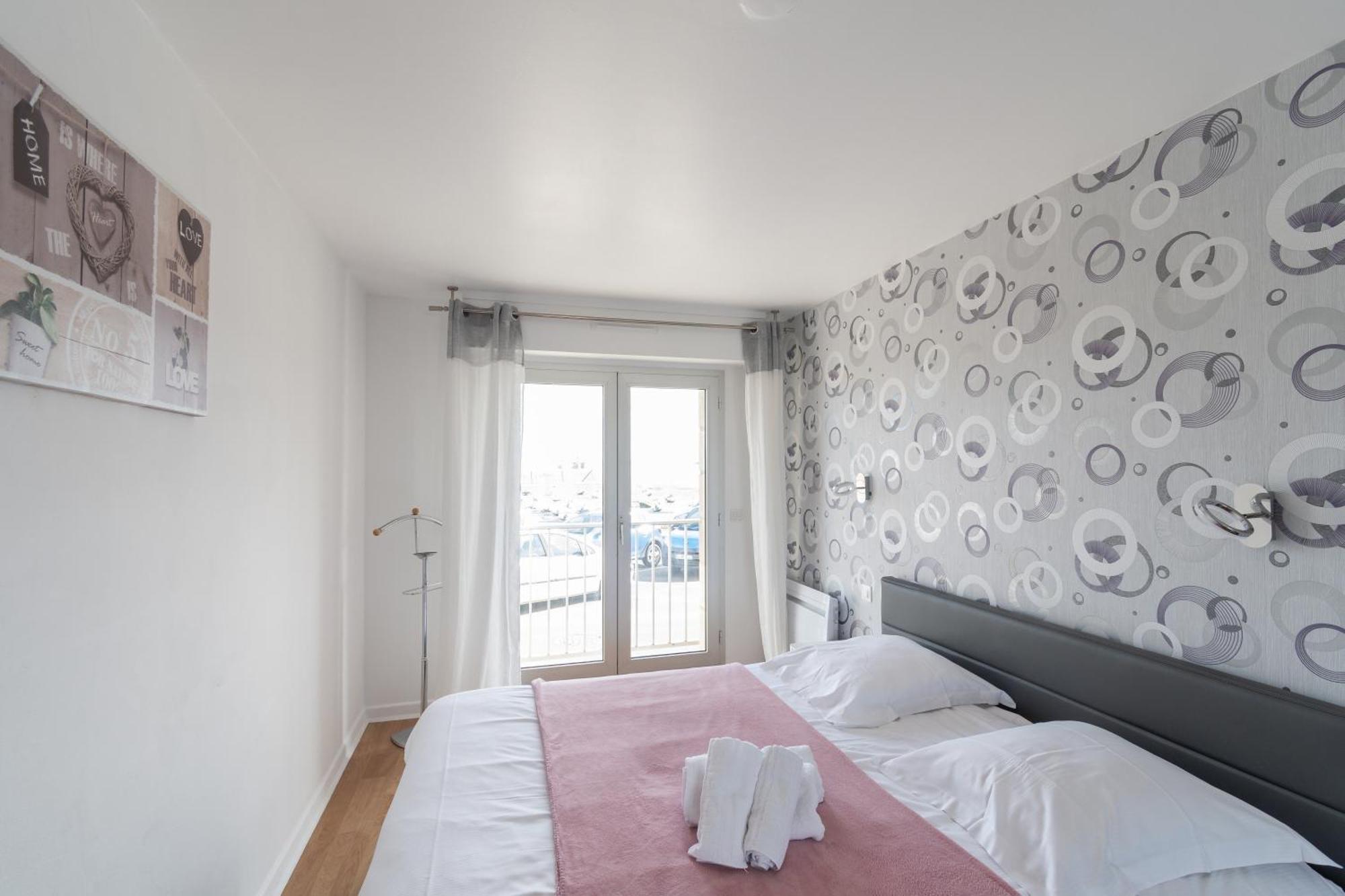 Au Bruit Des Vagues Apartment Binic Phòng bức ảnh